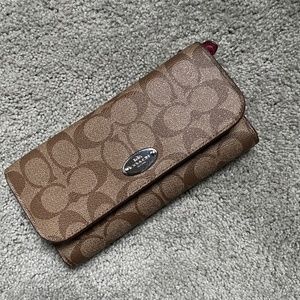 COACH Trifold Wallet in Signature Canvas